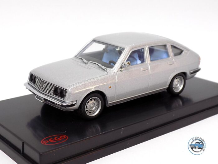 LANCIA - BETA BERLINA (SERIE 1) 1972 Silver - 1:43 PEGO