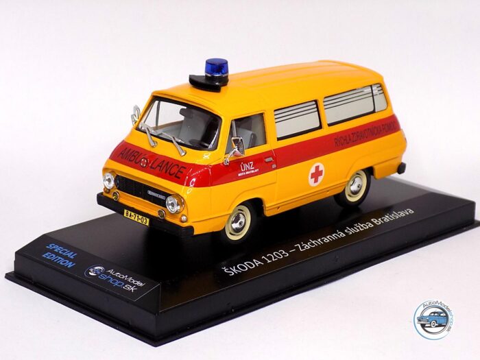 ŠKODA 1203 Záchranná služba Bratislava- sanitka Ambulance - 1:43