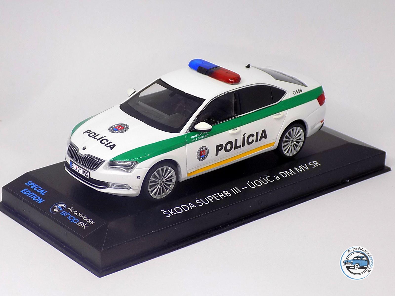 ŠKODA SUPERB III – POLÍCIA SR – Ochrana ústavných činiteľov a diplomatických misii – 1:43