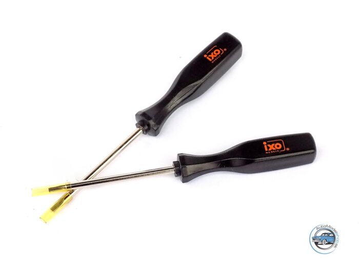 SADA TROJUHOLNIKOVÝCH SKRUTKOVČOV IXO 2,2mm + 2,7mm