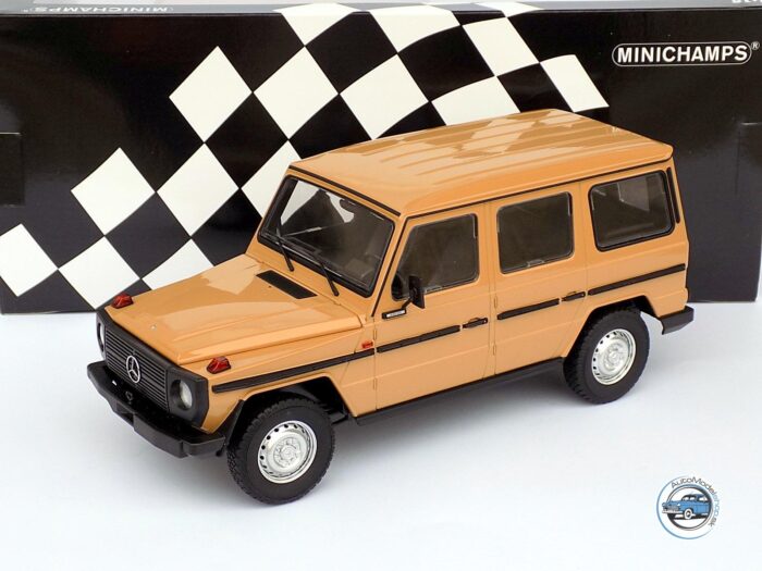 MERCEDES BENZ G-CLASS LONG (W460) 1980 - 1:18 Minichamps
