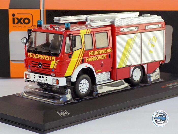 MERCEDES BENZ LF16/12 HASIČI HANNOVER 1995 - 1:43 IXO