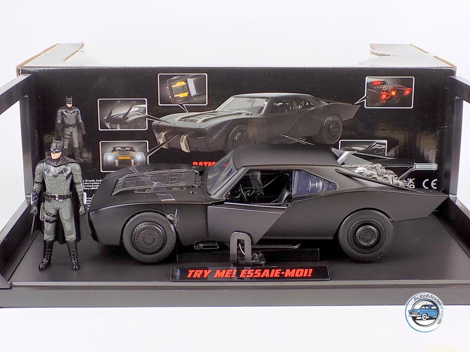 BATMAN A BATMOBILE 2022 - THE BATMAN MOVIE - 1:18 JADA
