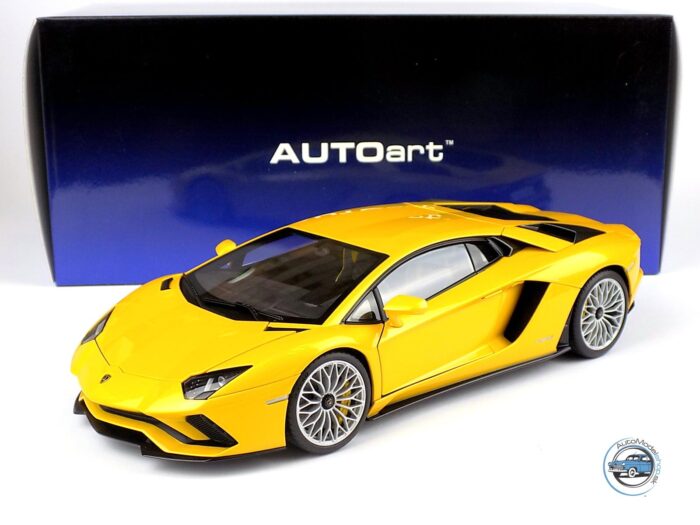 LAMBORGHINI AVENTADOR S 2017 - 1:18 AUTOART