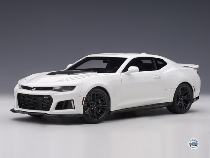 CHEVROLET CAMARO ZL1 COUPE 2017 - 1:18 AUTOART