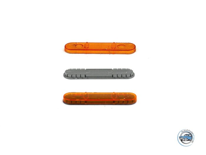 MAJÁK MAGNUM HOLOMÝ -oranžový  – 1:43 CAL