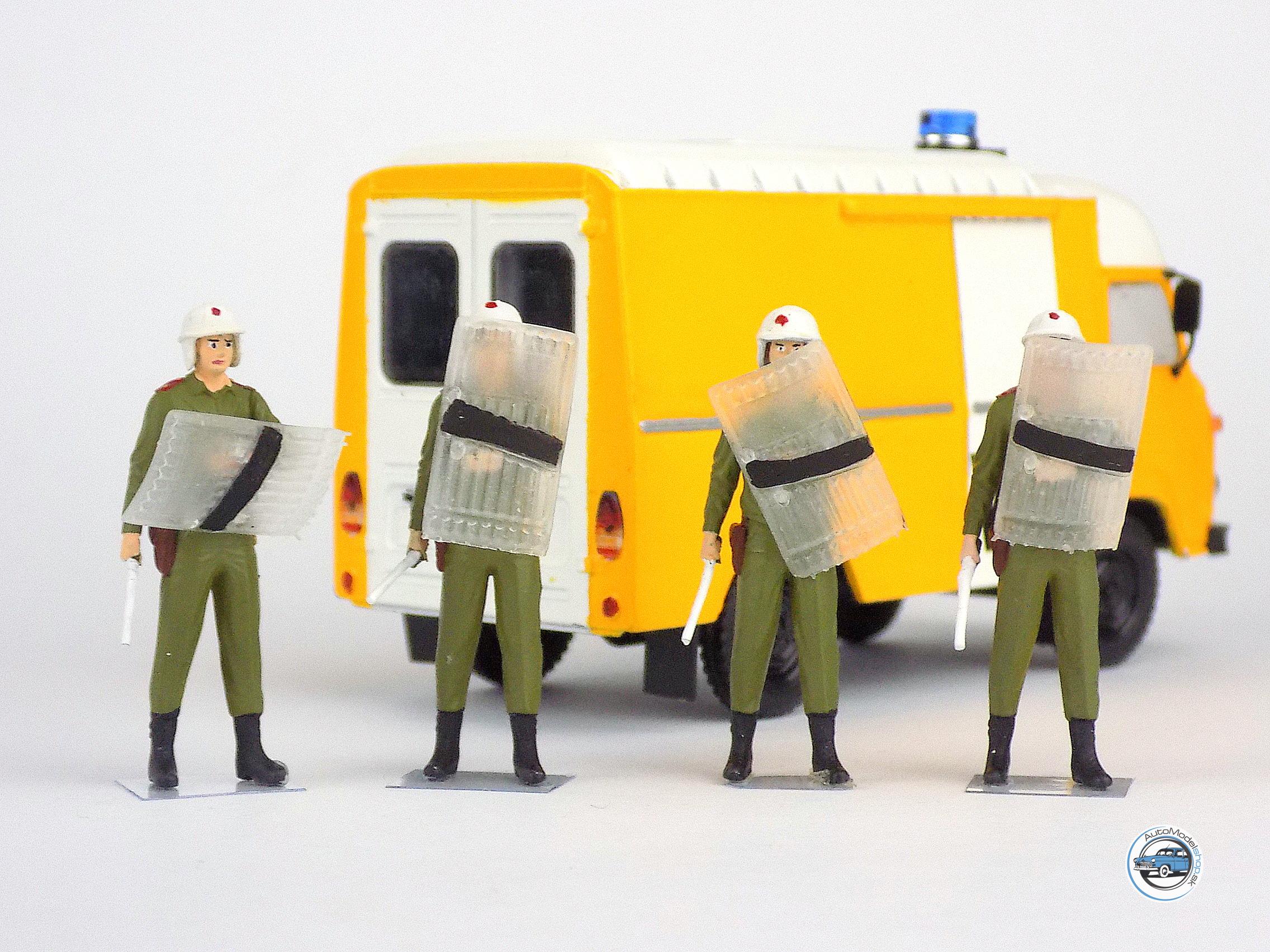 Figúrka príslušníka VB so štítom typ2 1:43 ( 1ks )