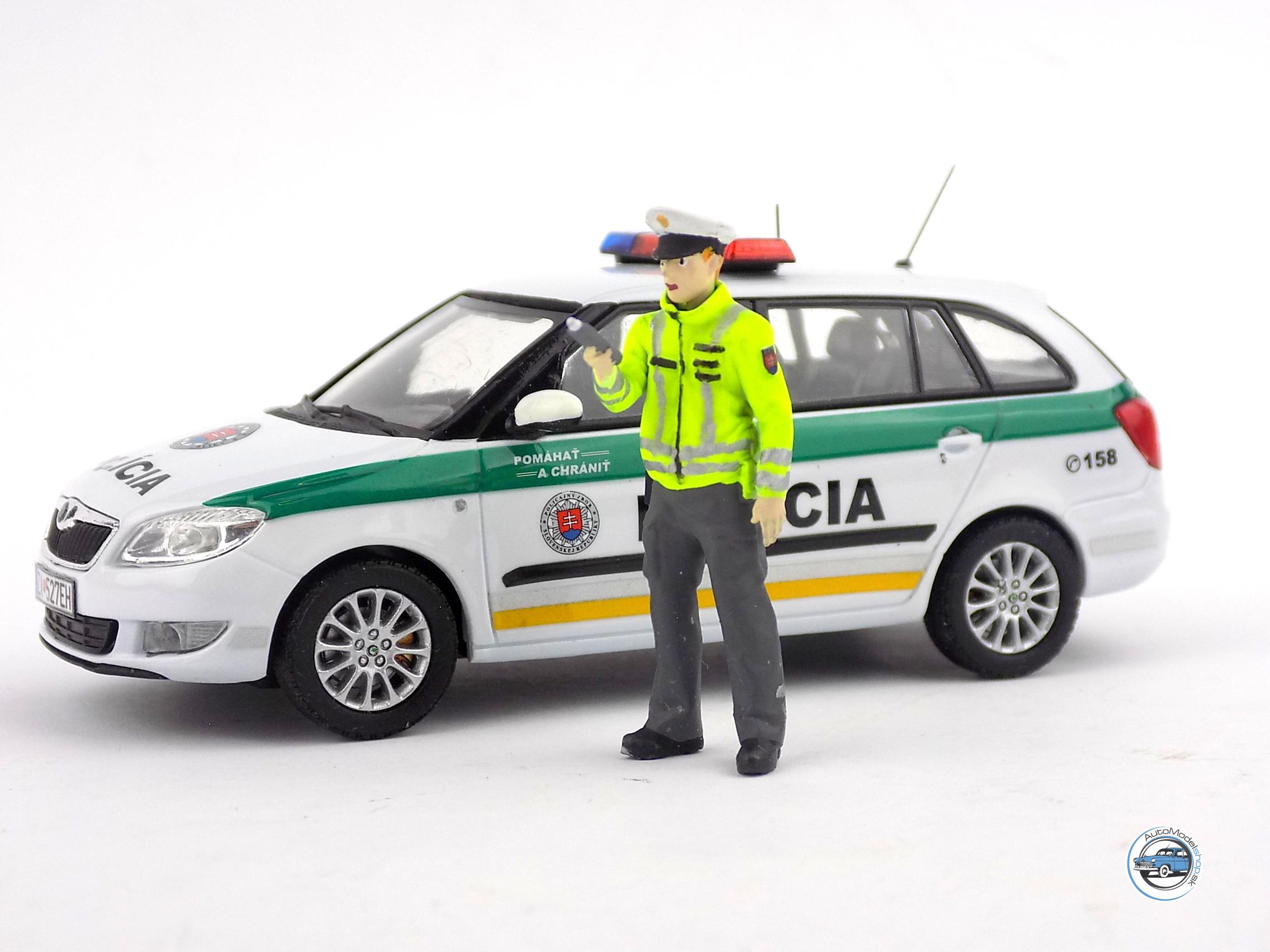 Figúrka príslušníka PZ SR „Doprávak v bunde “ typ4 – 1:43 – Obrázok 2