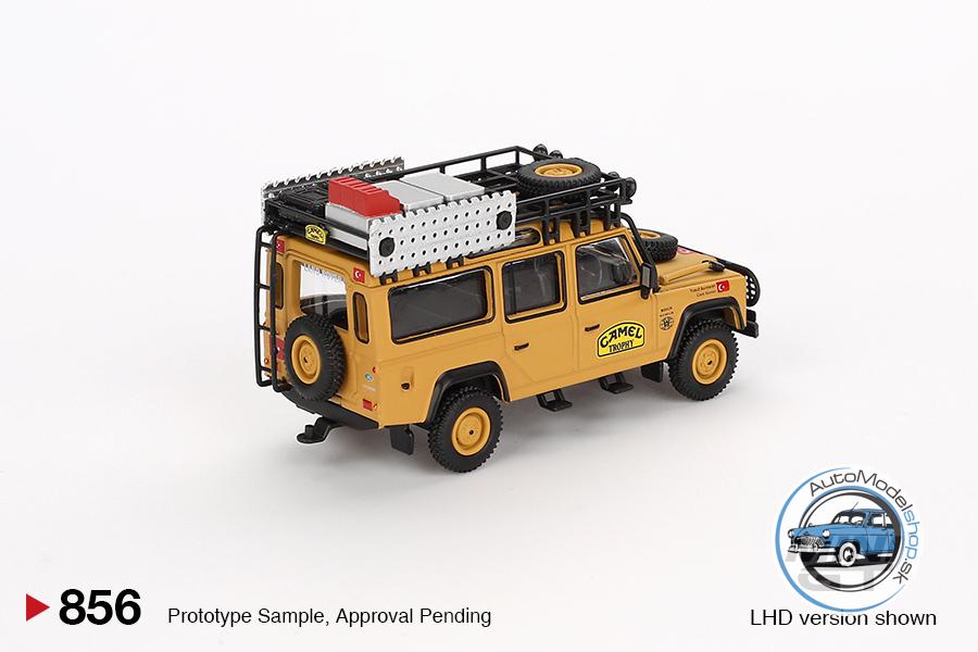 Land Rover Defender 110 1989 Camel Trophy Amazon Team Turkey Exclusive 1:64 MiniGT – Obrázok 3