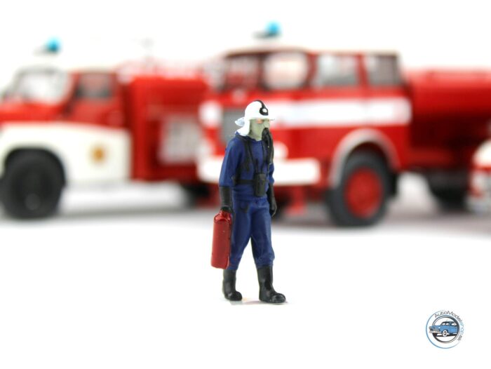 Figúrka z edície HASIČI - typ6 1:43