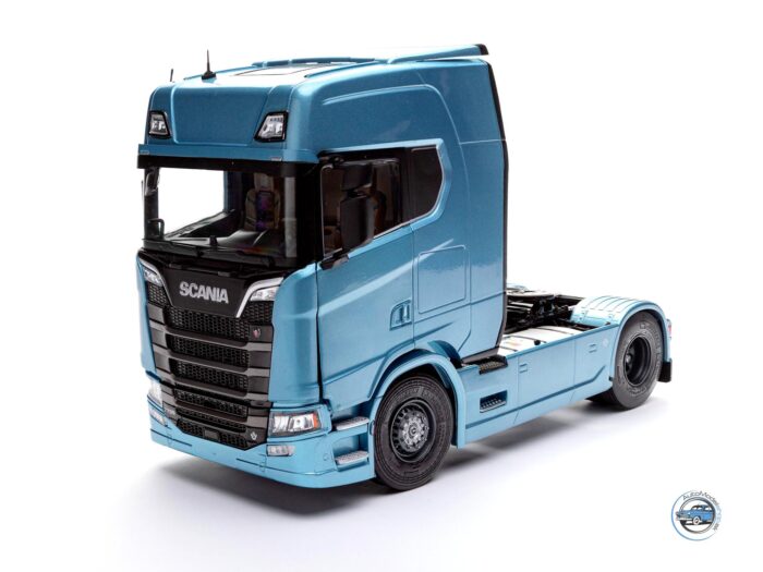 SCANIA S770 V8 HIGHLINE 2021 - 1:24 SOLIDO