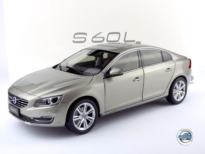 VOLVO S60L - 1:18 PAUDI