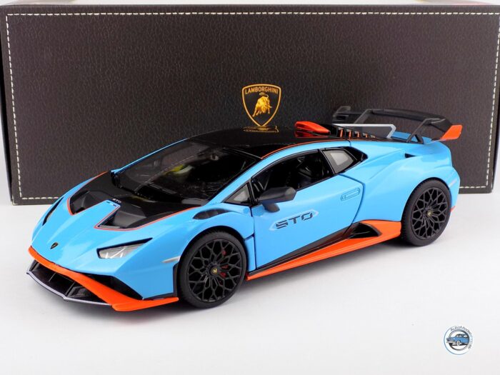 LAMBORGHINI HURACAN STO 2012 BLUE - 1:18 RASTAR