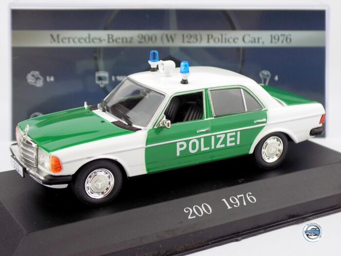 MERCEDES BENZ 200 POLIZEI - Polícia Nemecko 1976 - 1:43 DeA ( Bazárový tovar )