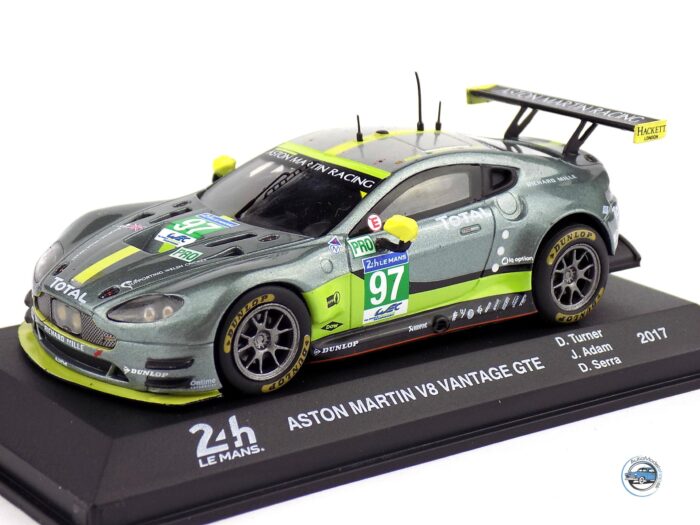 ASTON MARTIN VANTAGE GTE LE MANS 2017 - 1:43 ALTAYA - POŠKODENÝ OBAL
