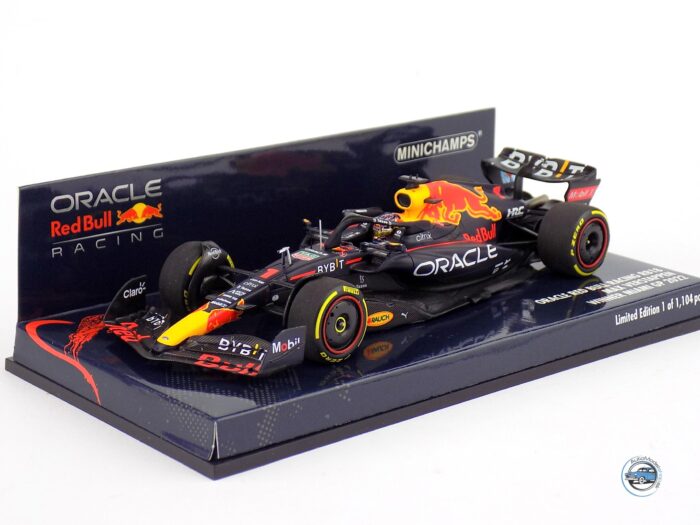 MAX VERSTAPPEN RED BULL RB18 - Víťaz F1 MIAMI 2022 - 1:43 MINICHAMPS